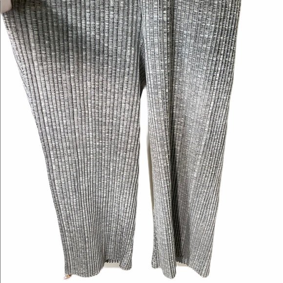 Urban Outfitters Gray Halter Neck Jumpsuit - Picture 2 of 6